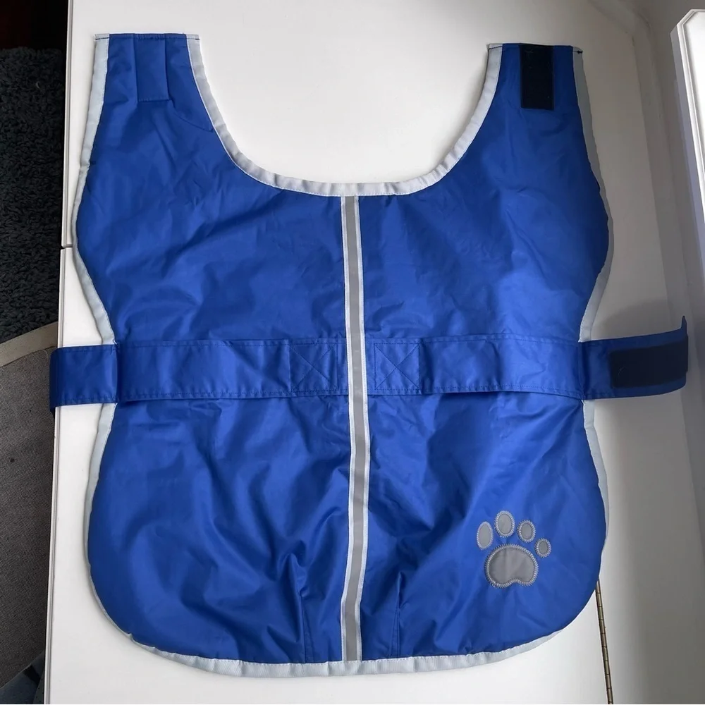 Zack & Zoey Nor’ Easter Reversible Blue Dog Blanket Raincoat Snowflake Large
